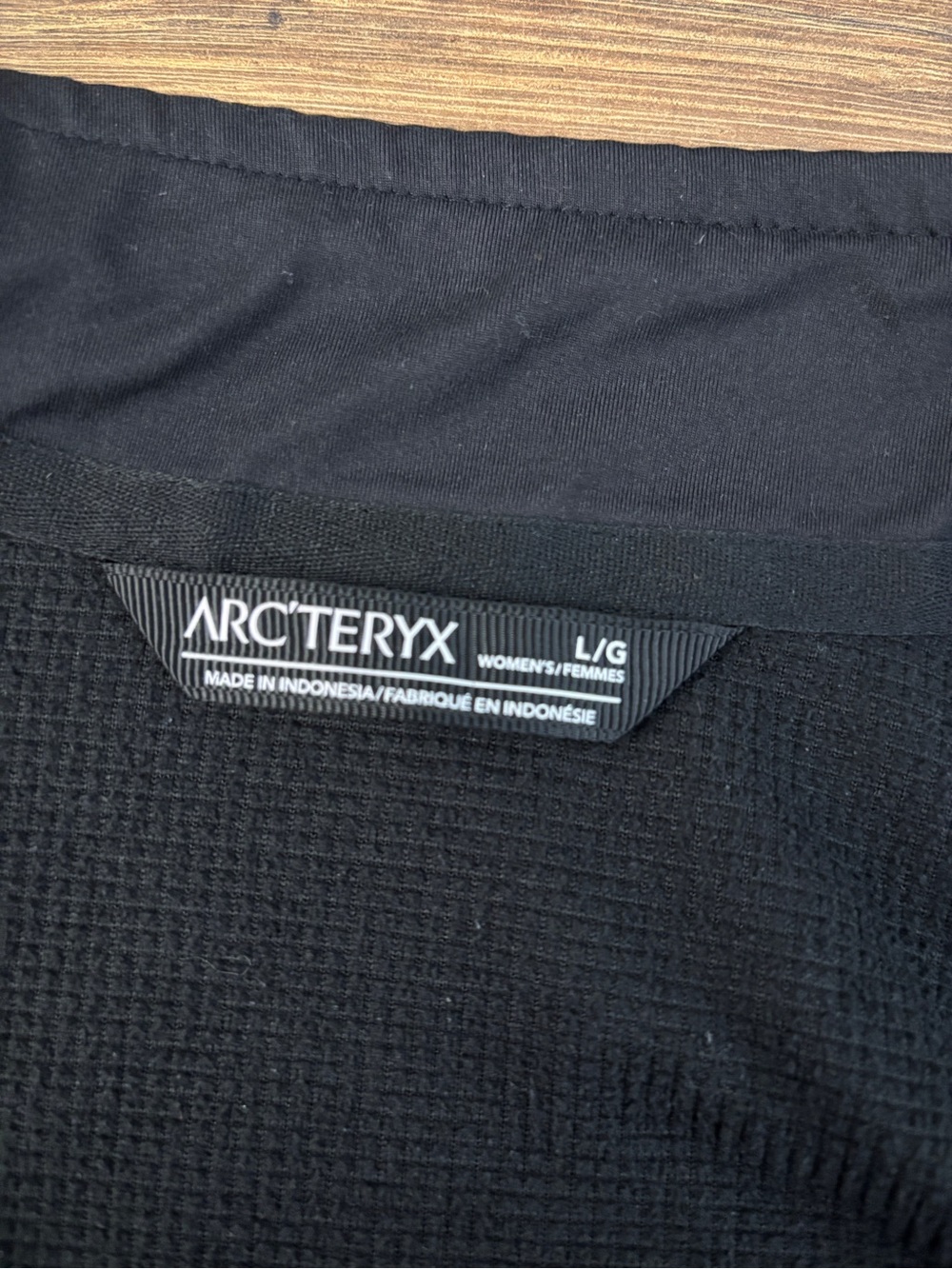 Arc'teryx Delta LT Full Zip Fleece Jacket Mid Layer Lightweight Black - Picture 3 of 8